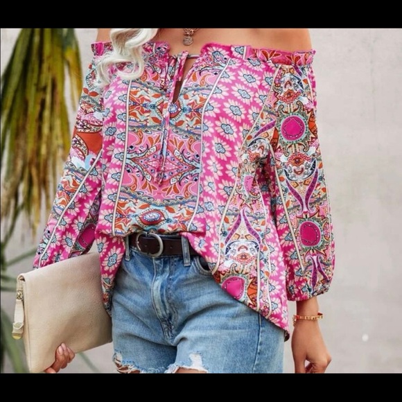 🎉HOST PICK🎉 💢LAST 1💢 gorgeous pink boho floral print blouse - Picture 3 of 3